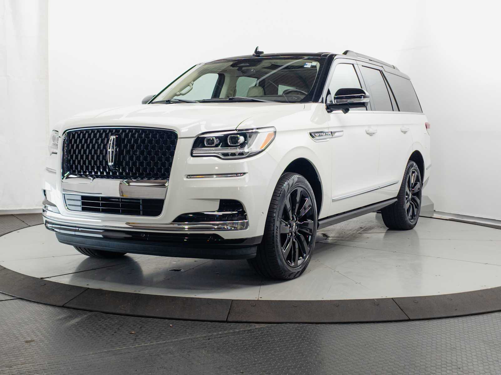 2022 Lincoln Navigator Black Label 4WD's photo
