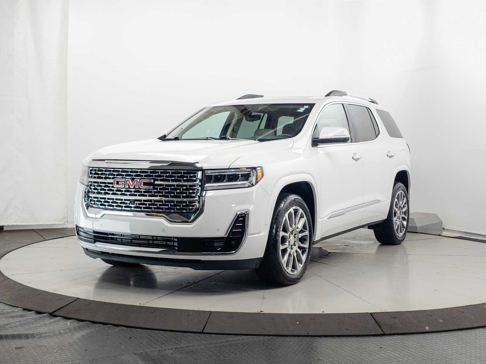 2022 GMC Acadia