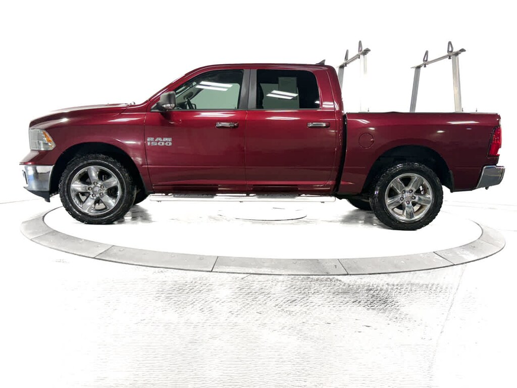Used 2016 Ram 1500 Big Horn 4WD Crew Cab 140.5 4WD Crew Cab 140.5