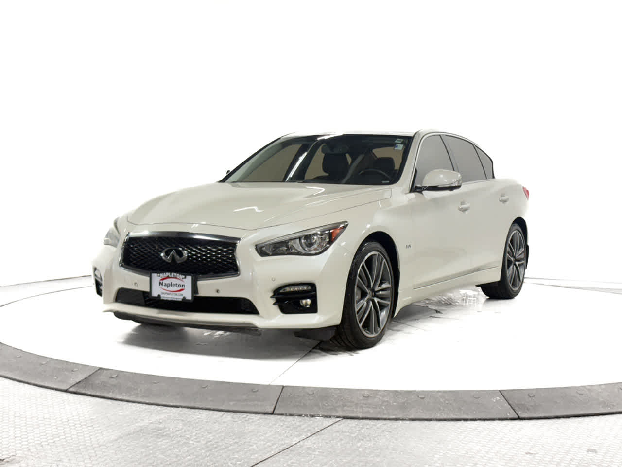 2016 INFINITI Q50 Sport