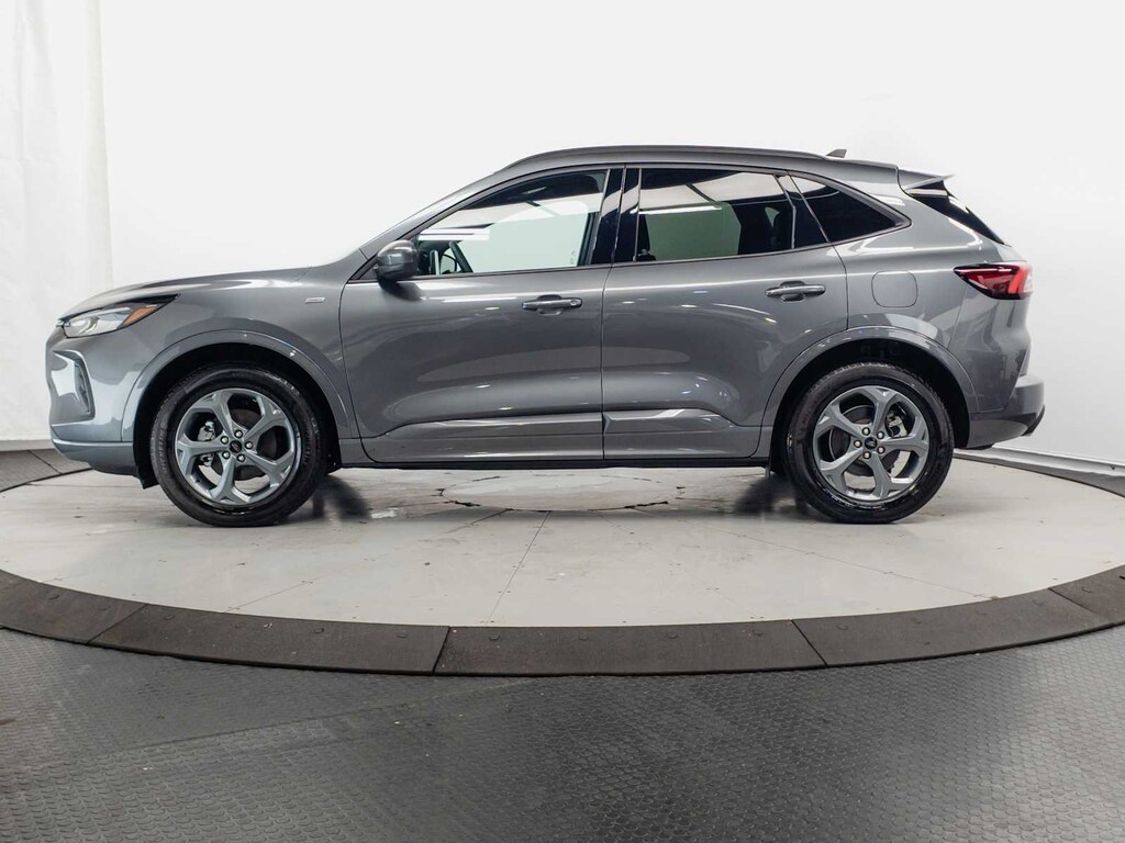 Used 2023 Ford Escape ST-Line Select AWD