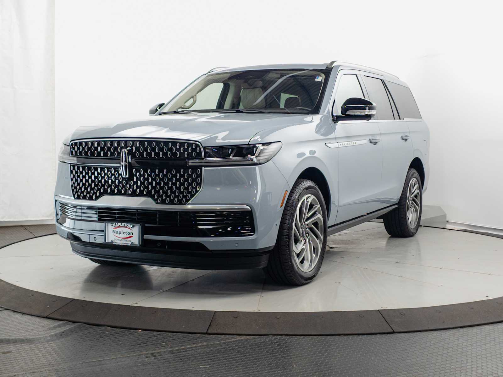2025 Lincoln Navigator Reserve 4WD's photo