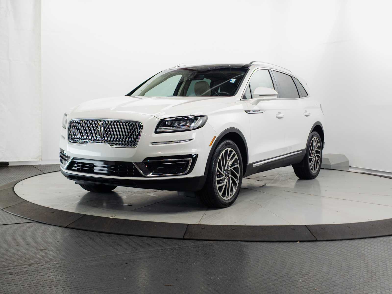 2020 Lincoln Nautilus Reserve