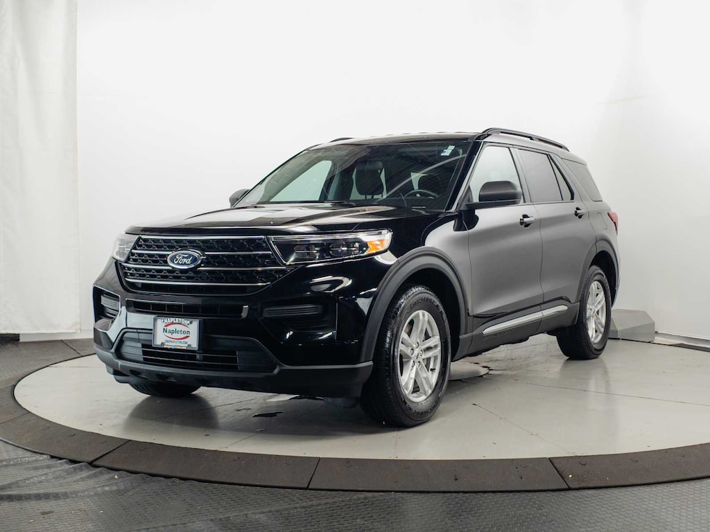 Used 2022 Ford Explorer XLT 4WD