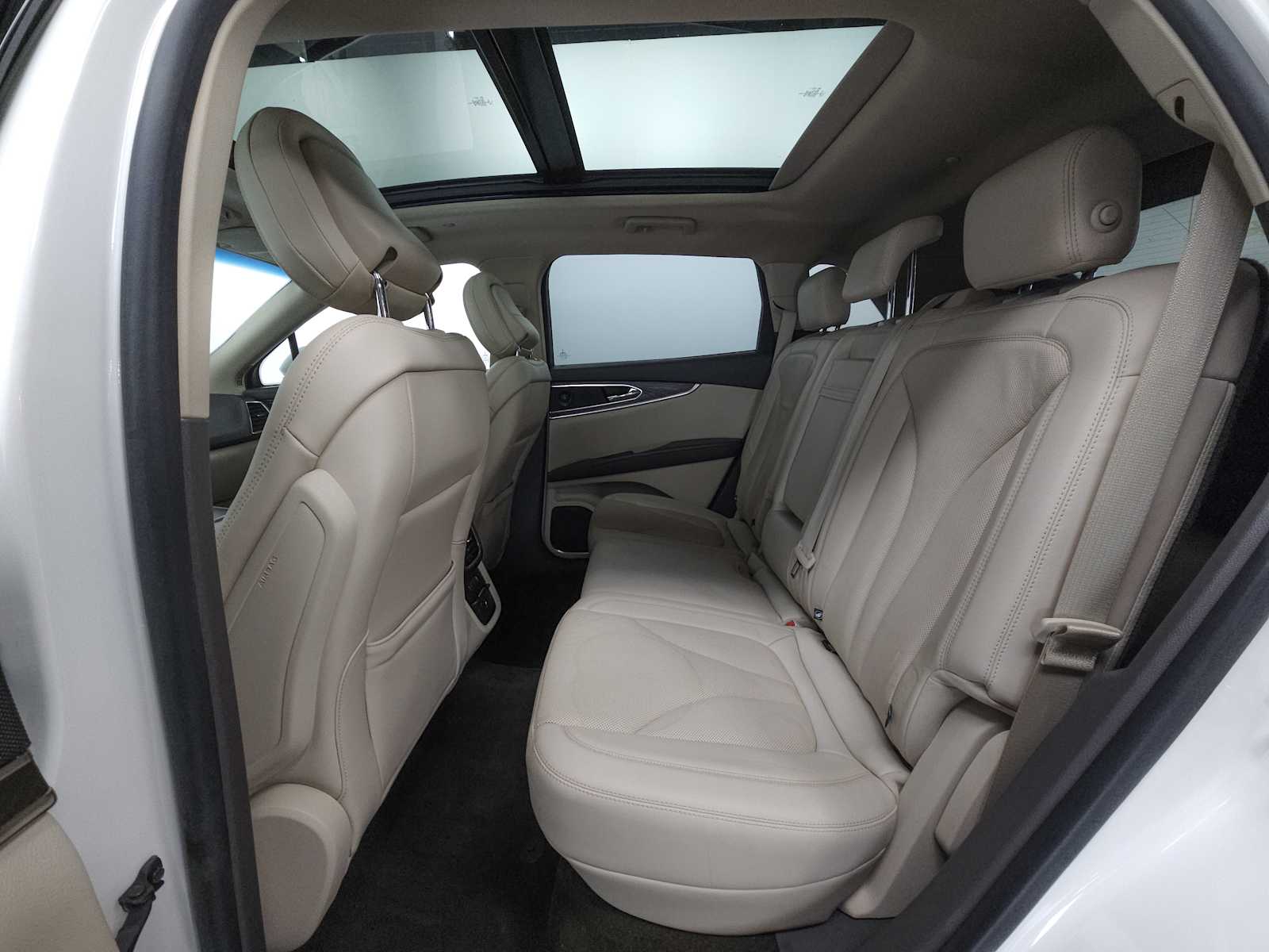 2020 Lincoln Nautilus Reserve - Photo 17