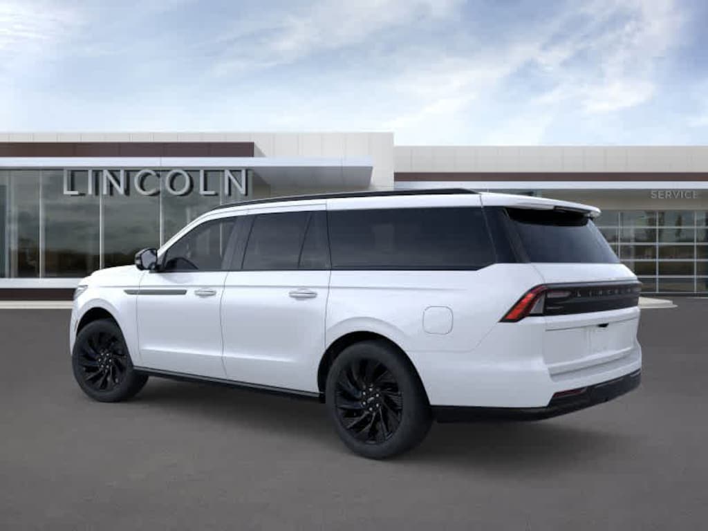 New 2025 Lincoln Navigator L Reserve 4x4