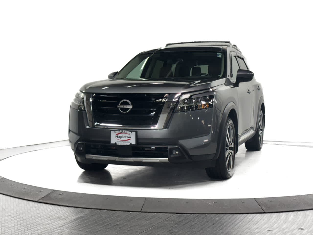 2022 Nissan Pathfinder Platinum