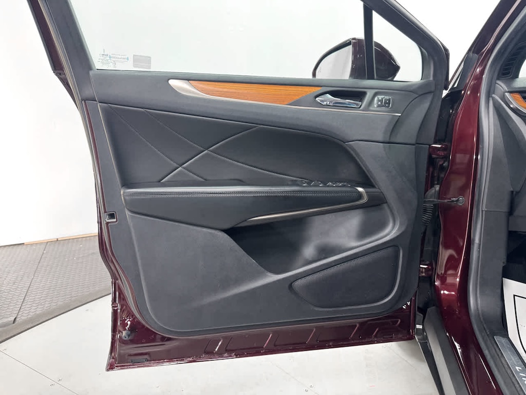 Used 2018 Lincoln MKC Reserve AWD