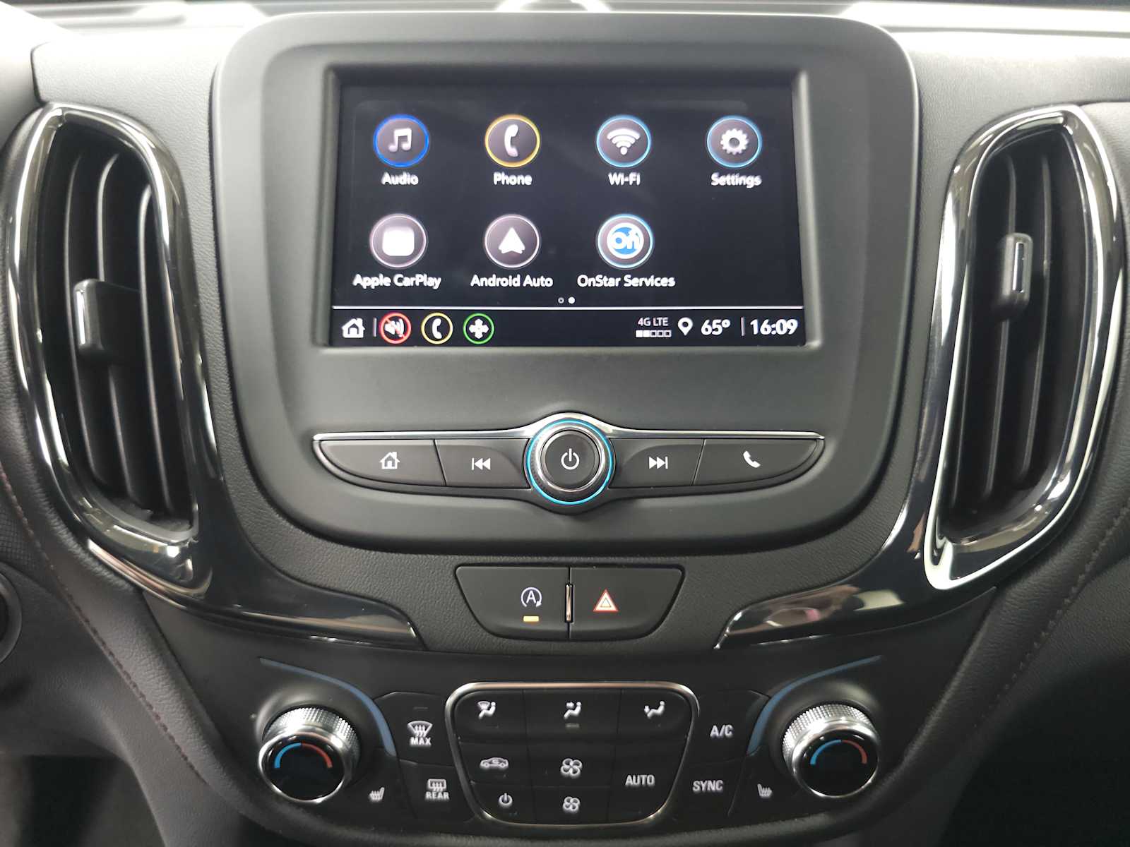 2023 Chevrolet Equinox RS - Photo 11