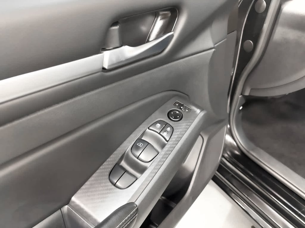 Used 2022 Nissan Altima 2.5 SV AWD Sedan