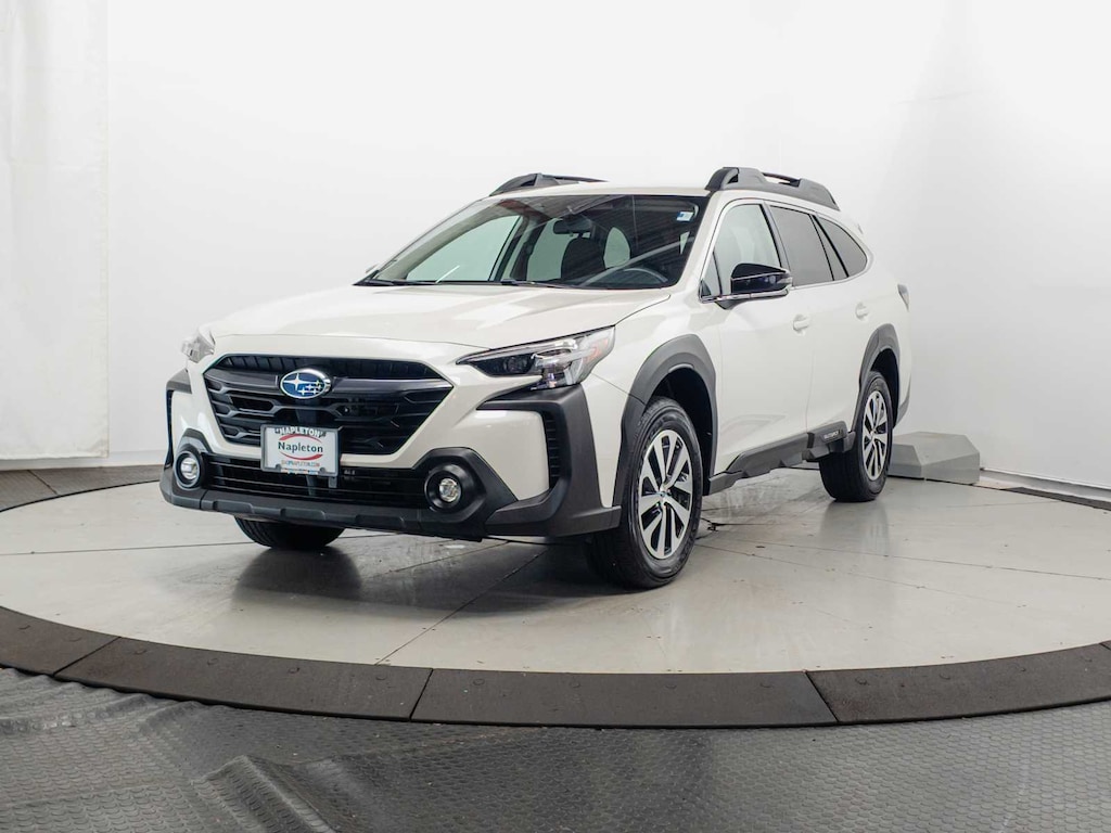 Used 2024 Subaru Outback Premium AWD