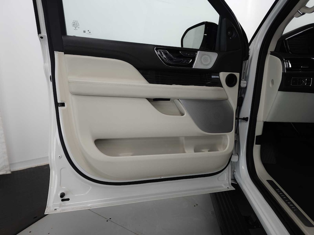 Certified 2022 Lincoln Navigator Black Label 4x4