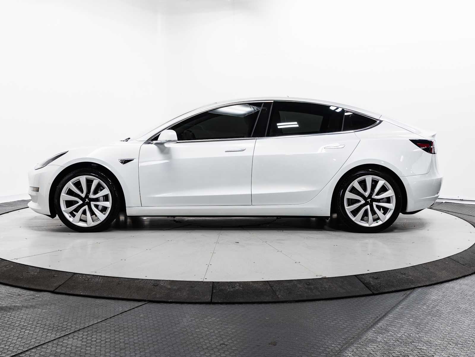 Used 2020 Tesla Model 3 Base with VIN 5YJ3E1EA0LF798009 for sale in Schaumburg, IL