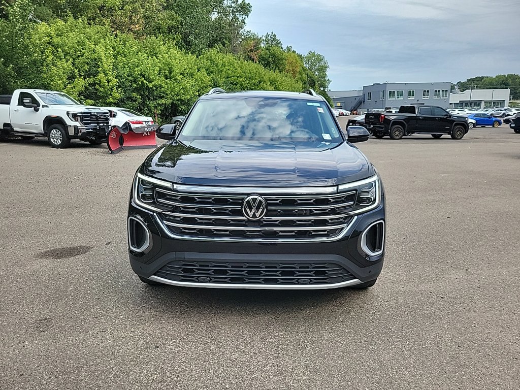 Used 2025 Volkswagen Atlas 2.0T SEL SUV