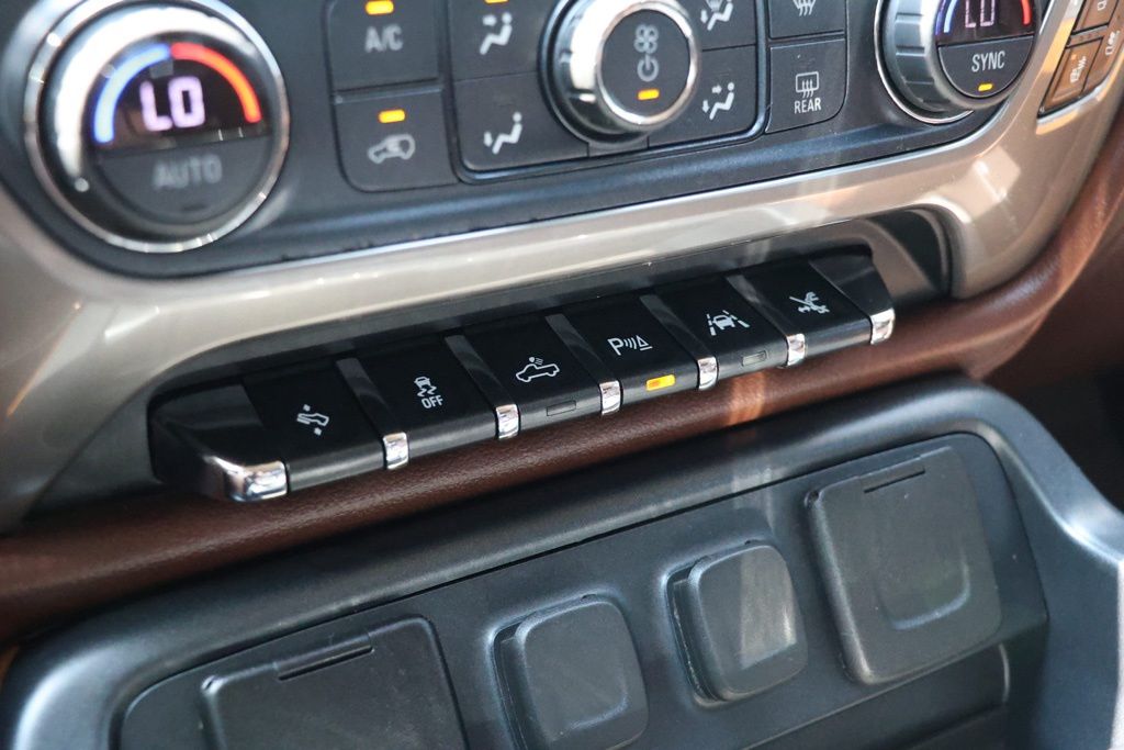 2018 Chevrolet Silverado 1500 High Country - Photo 26
