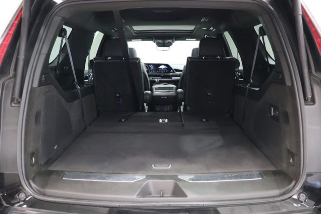 2024 Cadillac Escalade ESV Sport - Photo 36