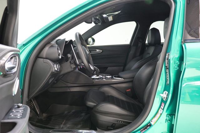 2023 Alfa Romeo Giulia Quadrifoglio - Photo 16