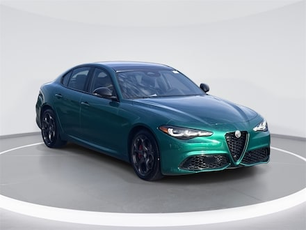 2025 Alfa Romeo Giulia Sedan