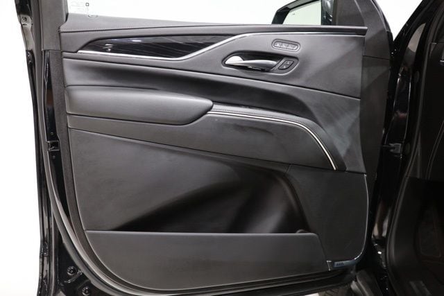2024 Cadillac Escalade ESV Sport - Photo 16