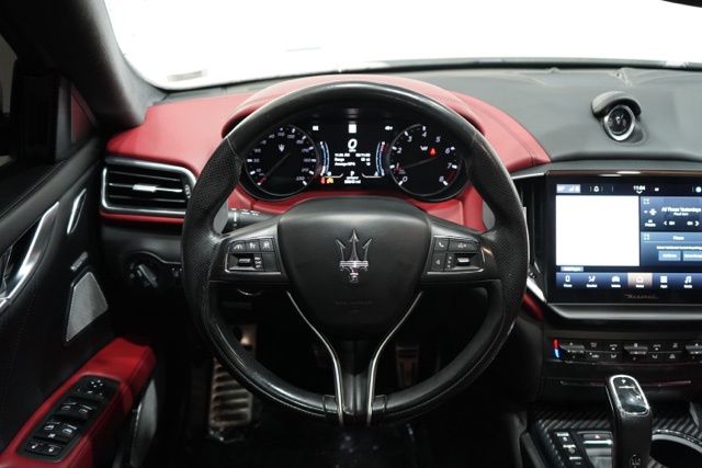 2022 Maserati Ghibli Trofeo - Photo 13