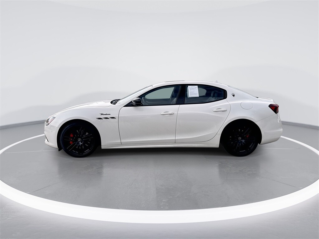 2023 Maserati Ghibli Modena Q4 photo 4