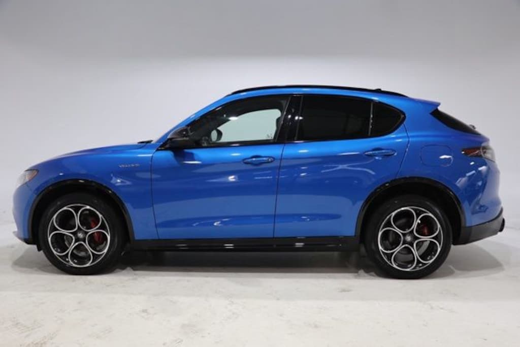 Used 2024 Alfa Romeo Stelvio Veloce SUV