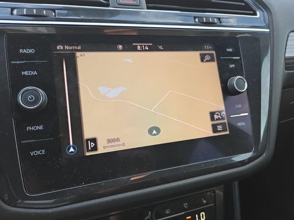 2022 Volkswagen Tiguan SEL Premium R-Line photo 3