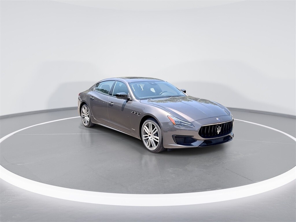 2020 Maserati Quattroporte Q4 GranSport photo 2