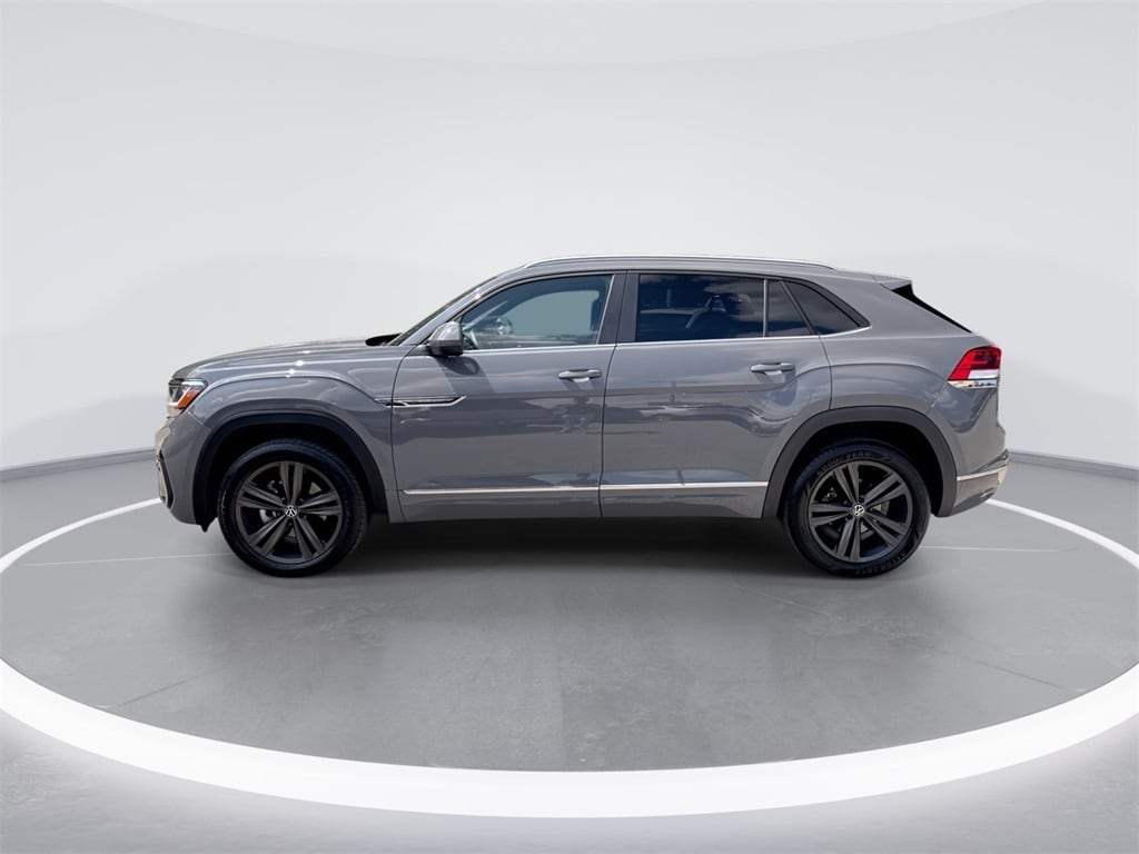 Used 2021 Volkswagen Atlas Cross Sport 3.6L V6 SE w/Technology R-Line SUV