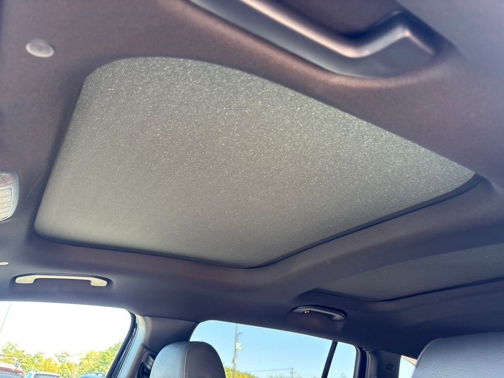 2023 Mercedes Benz GLB 250 4MATIC photo 4