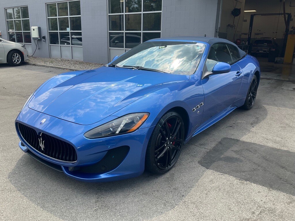 2015 Maserati Granturismo Sport photo 3