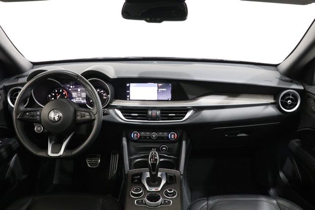 2023 Alfa Romeo Stelvio Ti - Photo 12