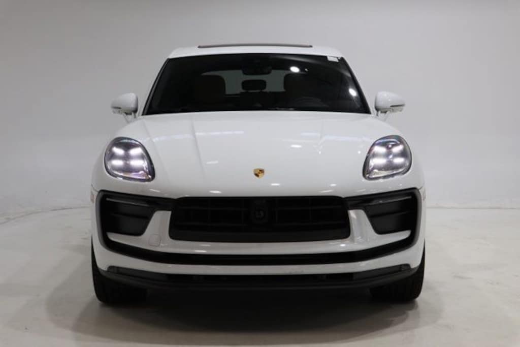 Used 2023 Porsche Macan T SUV
