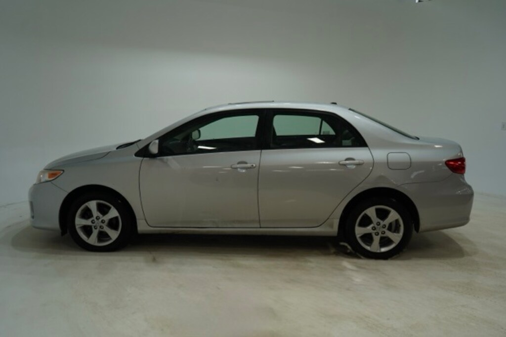 Used 2012 Toyota Corolla LE Sedan