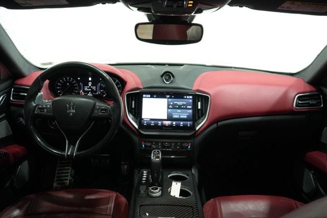 2022 Maserati Ghibli Trofeo - Photo 14