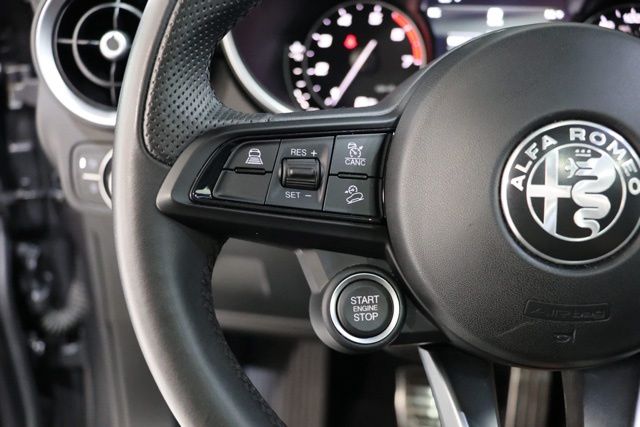 2023 Alfa Romeo Stelvio Ti - Photo 19