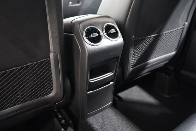 2022 Mercedes-Benz GLA GLA250 - Photo 31