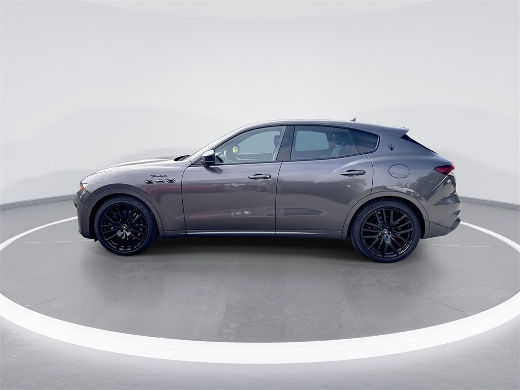 2024 Maserati Levante Modena photo 4