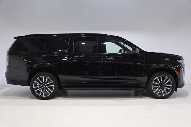 2024 Cadillac Escalade ESV Sport - Photo 8