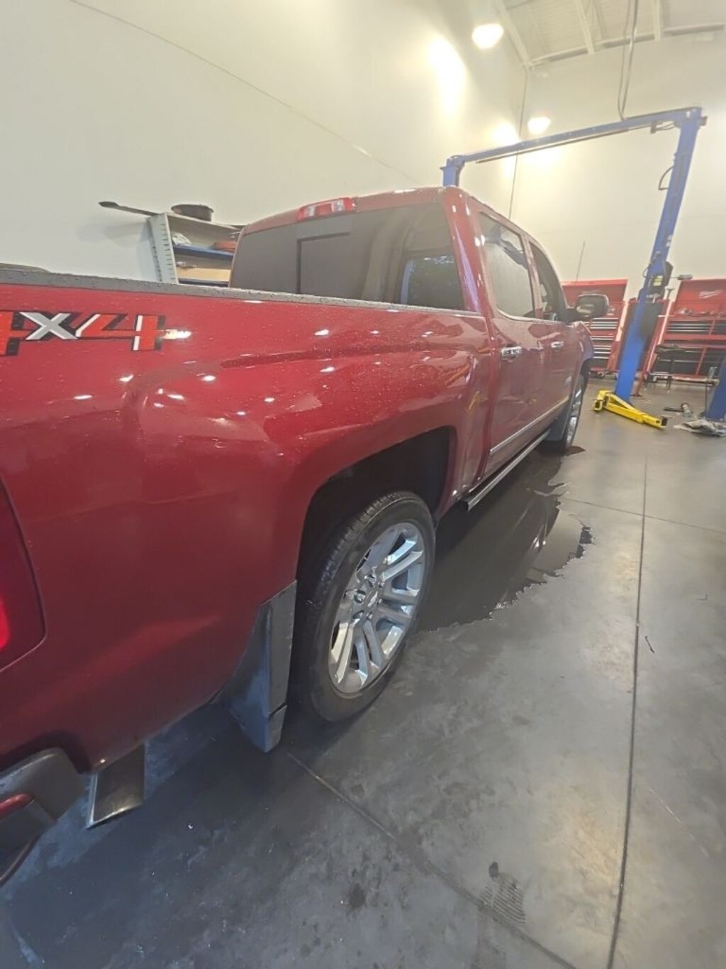 Used 2018 Chevrolet Silverado 1500 High Country Truck