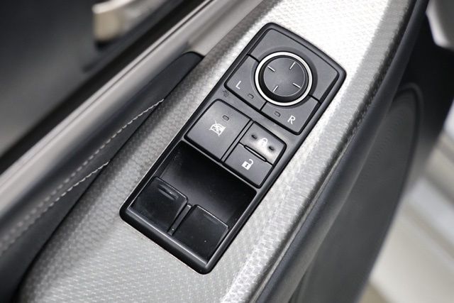2016 Lexus RC 200t - Photo 19