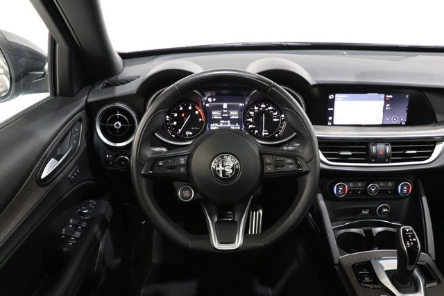 2023 Alfa Romeo Stelvio Ti - Photo 11