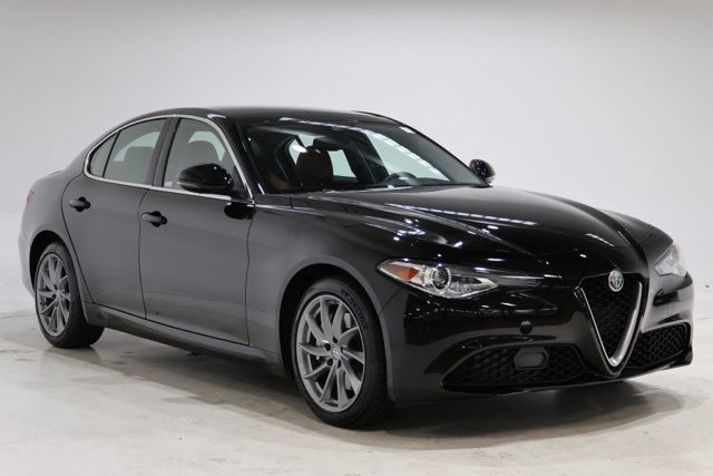 2020 Alfa Romeo Giulia 2.0 Auto AWD's photo