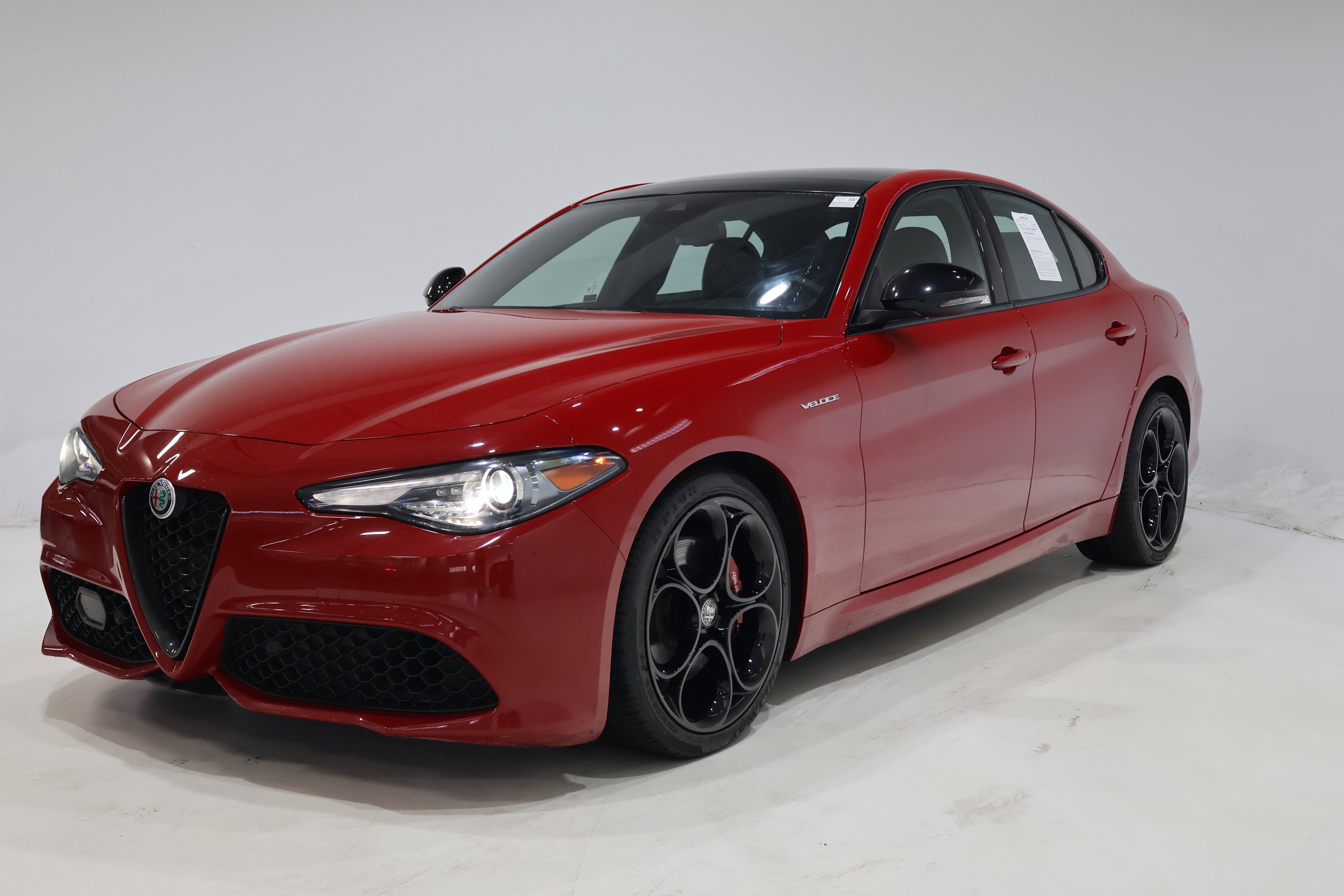 Used 2022 Alfa Romeo Giulia Veloce Sedan
