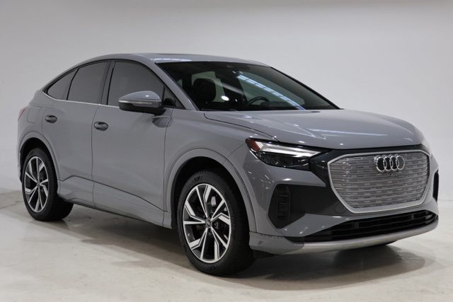 2022 Audi Q4 Sportback e-tron 50 Premium quattro's photo
