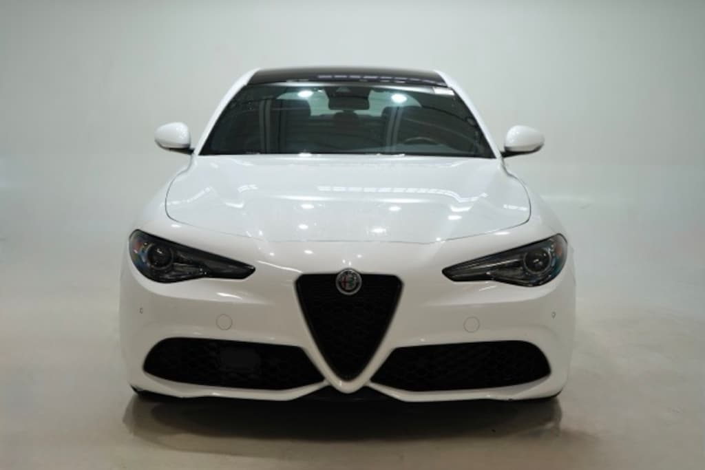 Used 2022 Alfa Romeo Giulia Sprint Sedan