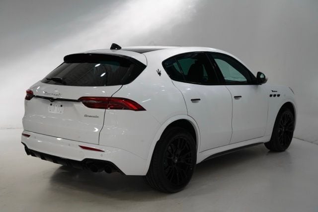 2025 Maserati Grecale MODENA - Photo 7