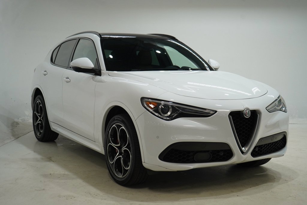  Alfa Romeo Stelvio