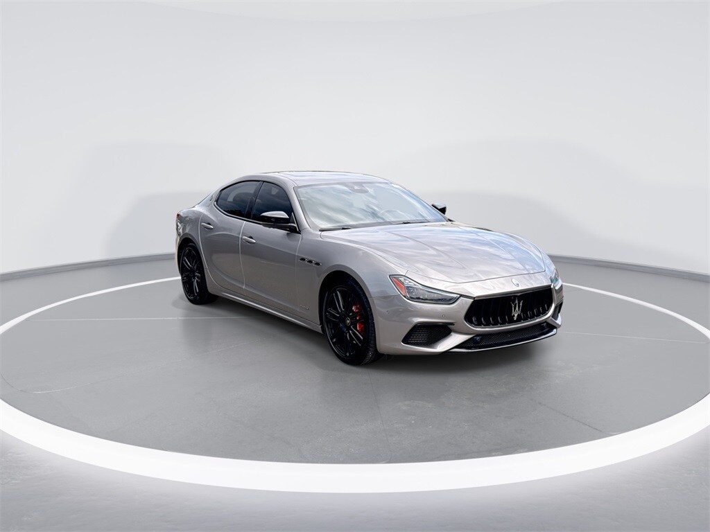 2021 Maserati Ghibli Q4 GranSport photo 2