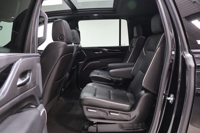 2024 Cadillac Escalade ESV Sport - Photo 30
